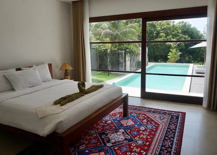 Makati Villa Tulamben