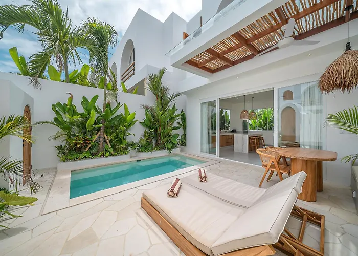 Las Casas Villas Romantic Stay In Bingin