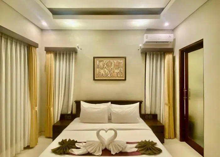 Uma Kaya Upstairs