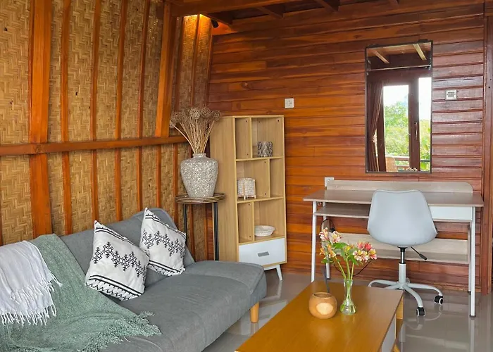 Murna House 1, Rooftop Balinese Wooden House 360 Sunrise To Sunset View