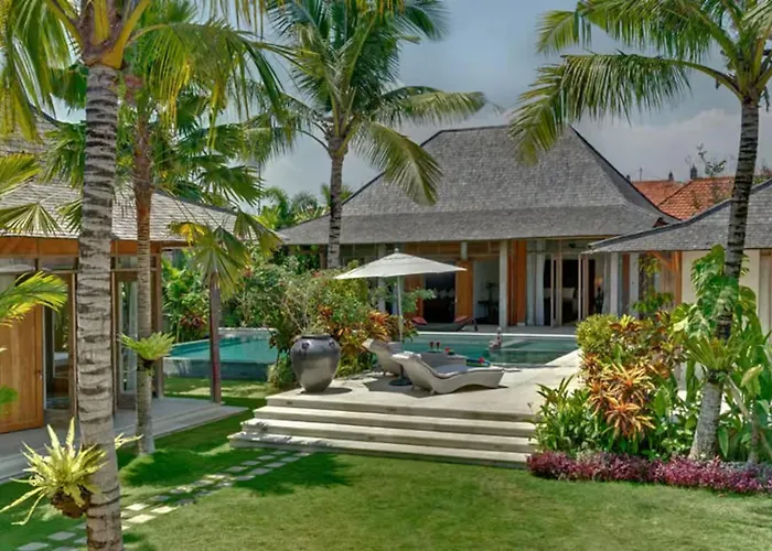Kudus Boutique Estate In Canggu 100M To Beach