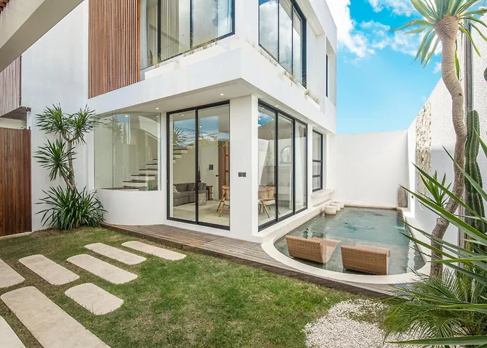 Modern 2Br Villas Stylish Stay In Central Canggu