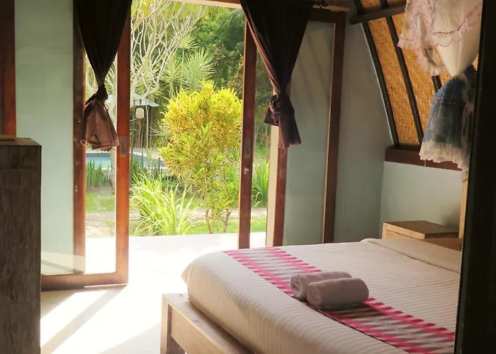 Apit Lawang Villas & Resto