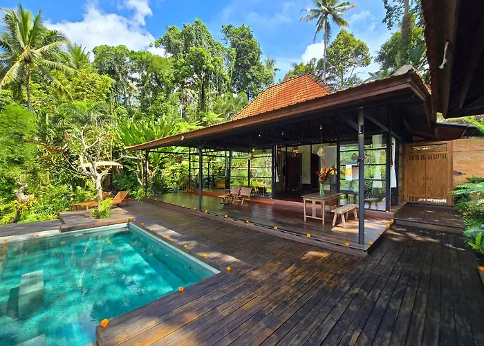 Villa Mahadevi 4 Within Jungle & Private Pool Ubud