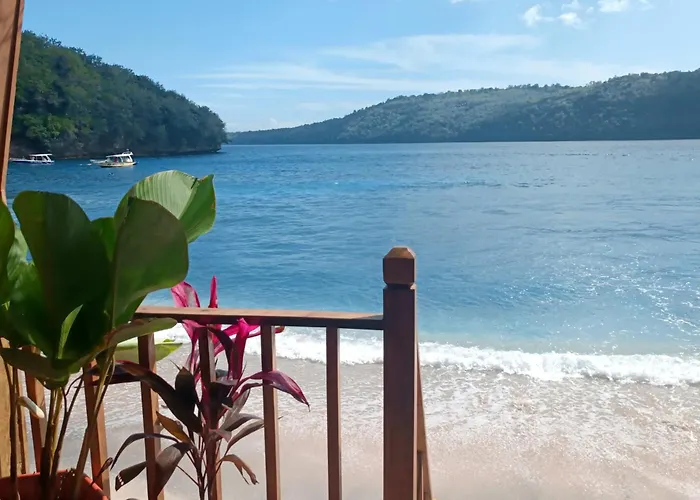 Beach House On Gamat Bay