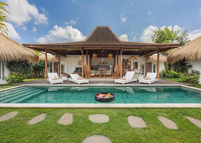 Villa Aksara By Optimum Bali - 800 M To Beach & Kudeta - Central Seminyak Oberoi
