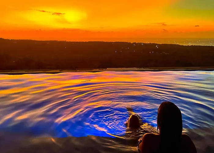 Uluwatu Sunset Hills