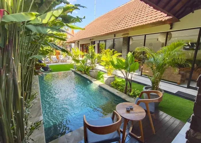 Villa Jes - 4 Bedroom Villa - Legian