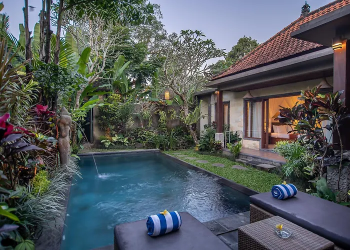 Mandra Villa