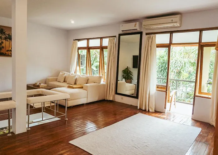 Villa Frankie In Central Legian
