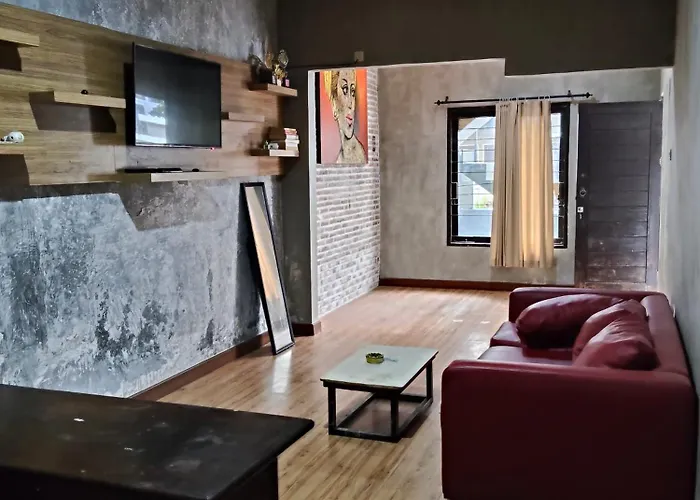 Kirana Rooms