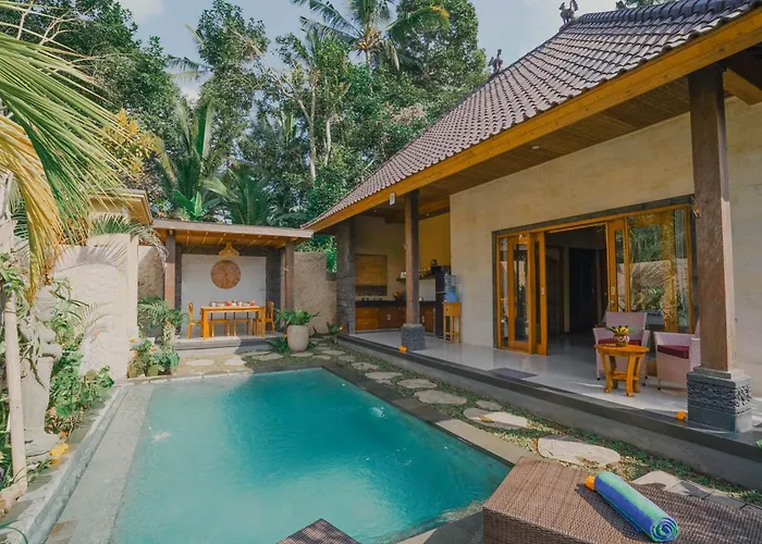 Tengah Villa