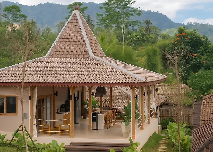 Tebola Village Resort Sidemen