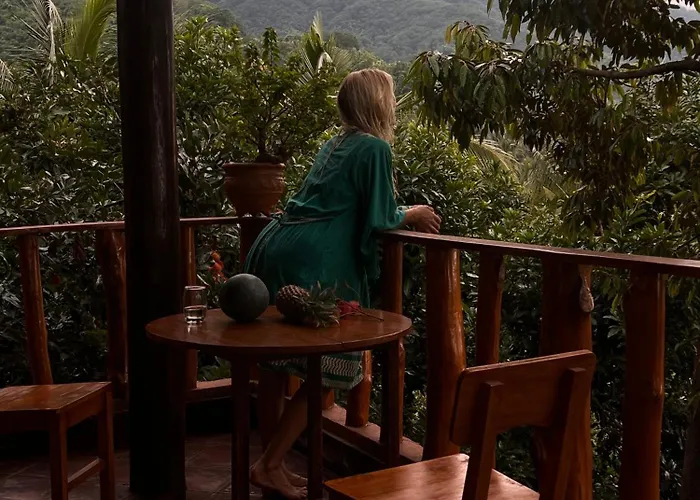 Kailash Lodge