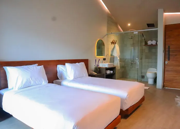 Agua Hotel