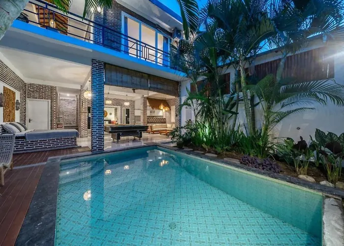 Luxury 3-Bedroom Pool Villa In Canggu Near Beach & Nightlife