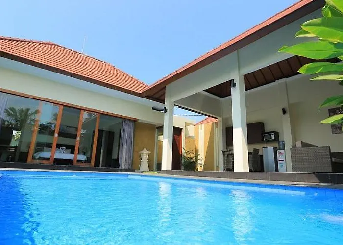 Privat Pool Villa With Kitchen At Seminyak