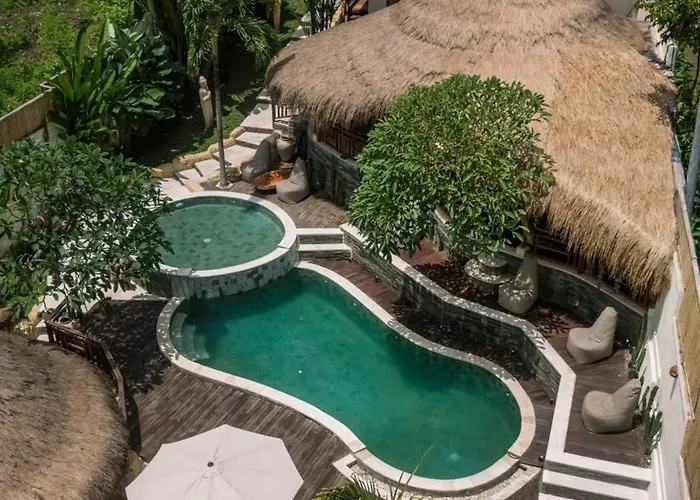 Layla Cabana - 7Br Villa In Pererenan - With Private Pool, Spa, Cinema & Gym