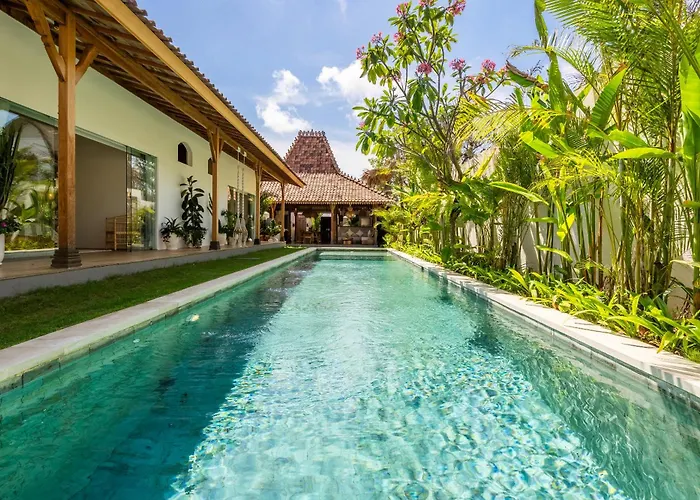 Villa Amaliza - Tropical escape - 4bdrs villa in Bingin Beach