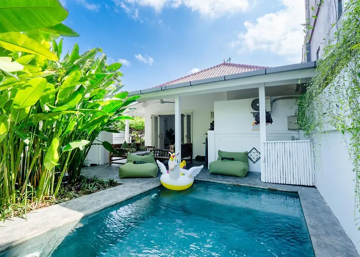 Whitehouse Villa 2 Bedroom Seminyak