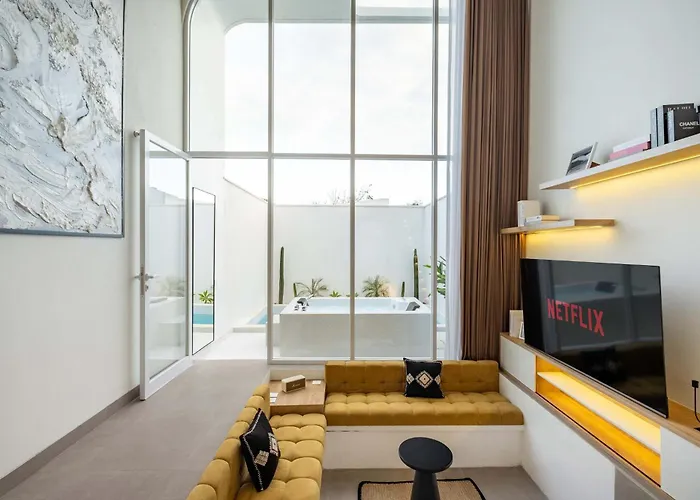 New - Stylish 1Br Villa With Cinema In Pandawa