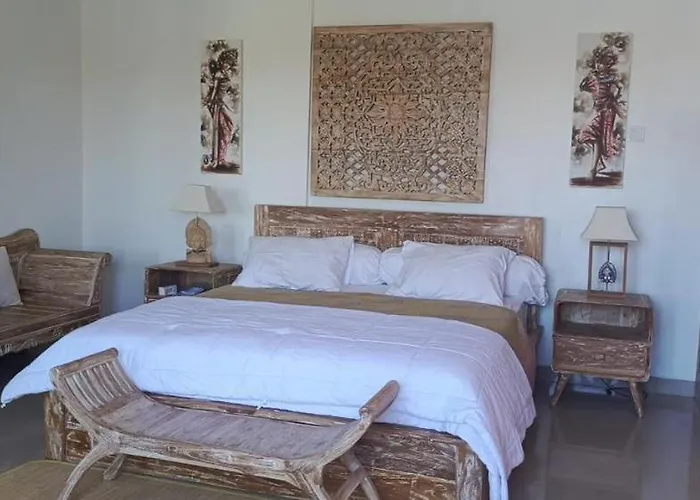 Padma Laya Private Villa 2Br