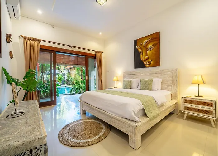 Tranquil Bungalow Near Berawa Beach-Shared Pool & Kitchen