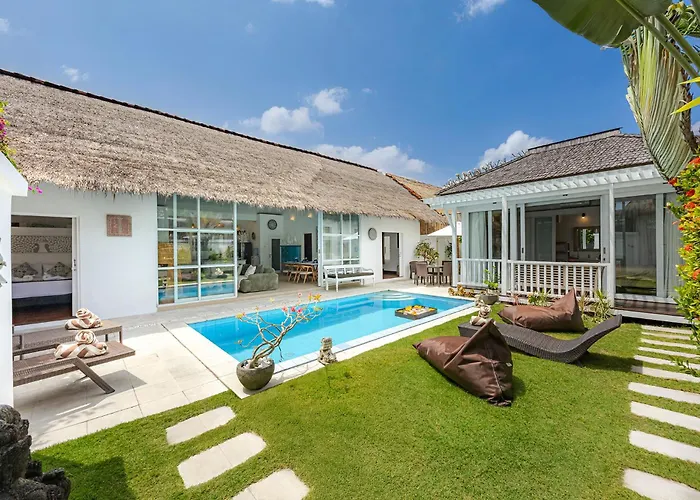 Villa Blue Pearl By Optimum Bali, Central Seminyak 10 Mn Walk Oberoi Street