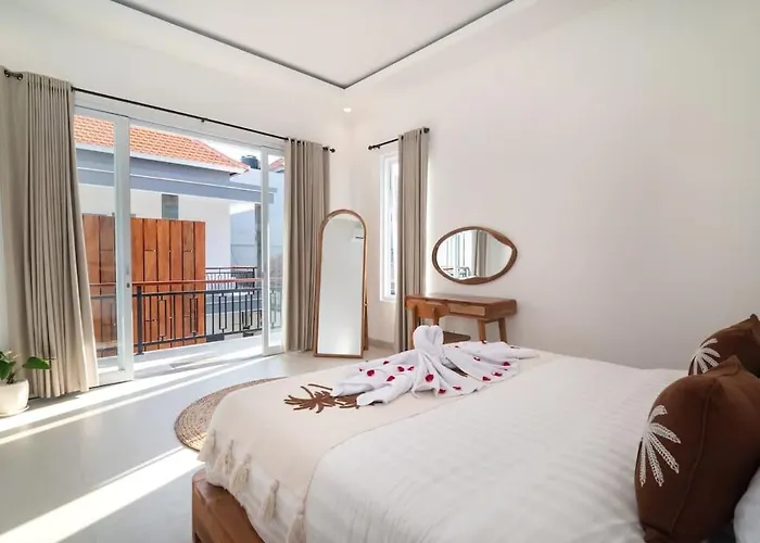 New 2 Bedroom Villa In Berawa With Pool 2 Min From Beach
