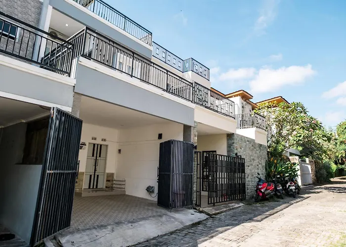 Villa Three Eight - 3Br Cozy Stay With Rooftop