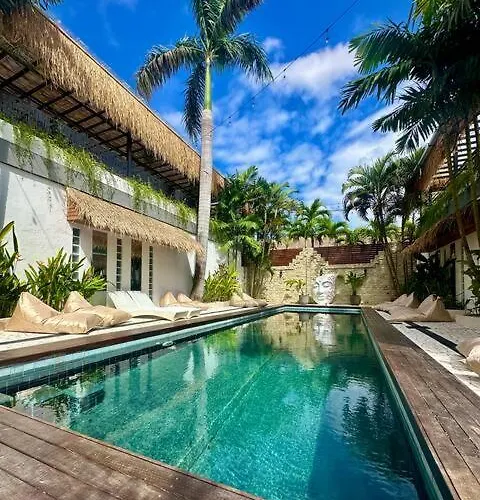 Villa Vela 6 Bedroom Seminyak