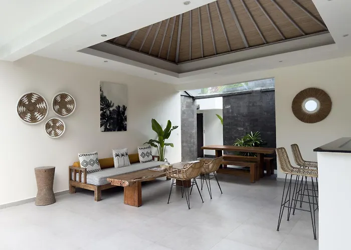 Aster Villa Seminyak