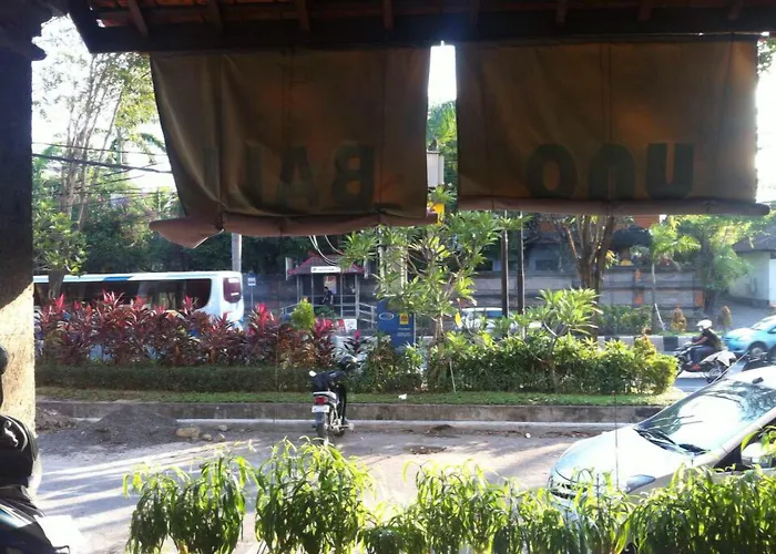 Uno Bali Inn