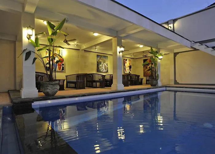Aquarius Beach Hotel