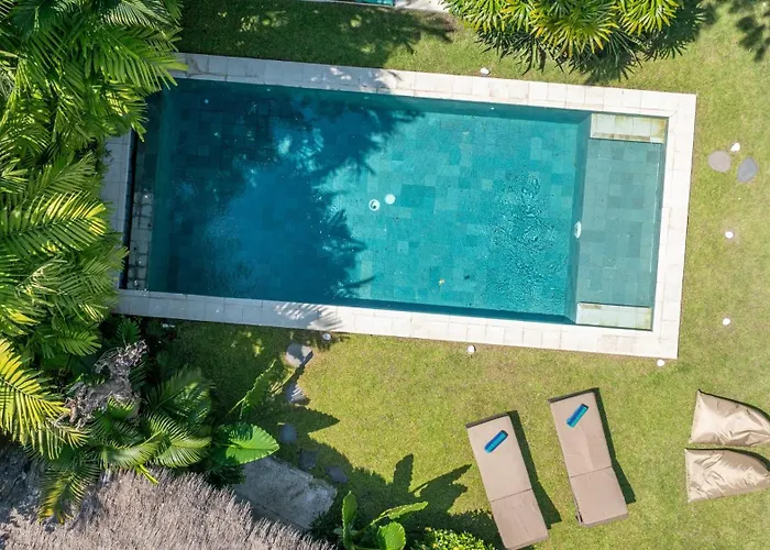 Villa Nak - Charming 4Br Family-Friendly Villa, Walking Distance To Seminyak Beach