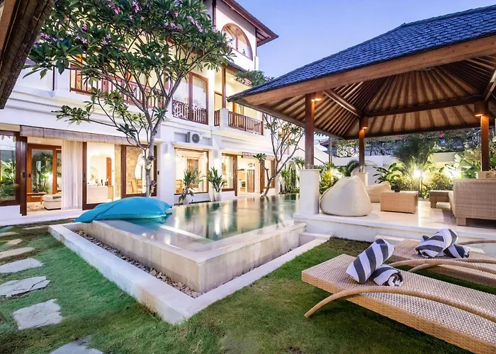 Colonial-Style 4Br Villa, 400M To Canggu Beach