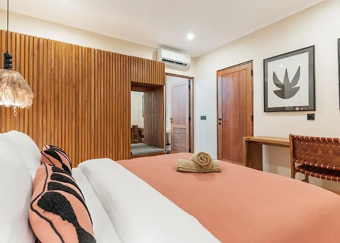 Stylish New Suites With Pool Near Balangan Beach