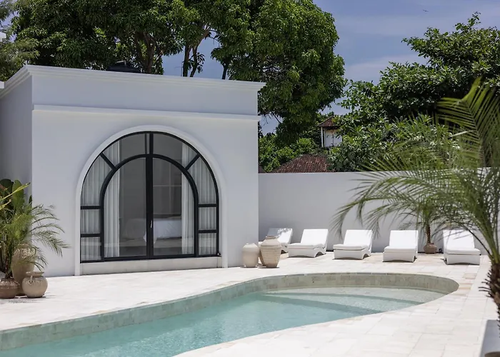 Boujee Boutique Hotel