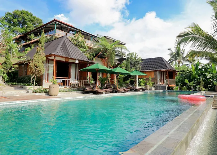 Mina Baturiti Hotel & Resto