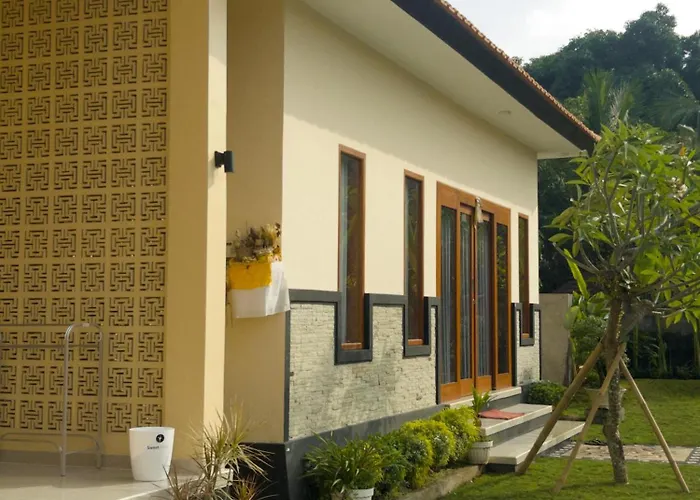 Bagus ayu Lovina homestay