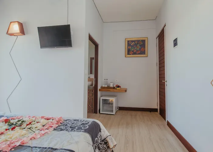 Kaen Apartments