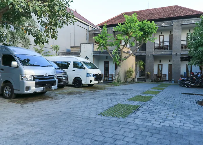 Hotel Warta Putra