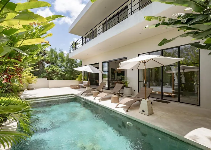 Aviela 3Br Villa With Sauna In Bingin Uluwatu