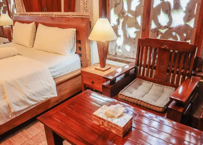 Pondok Legoon House