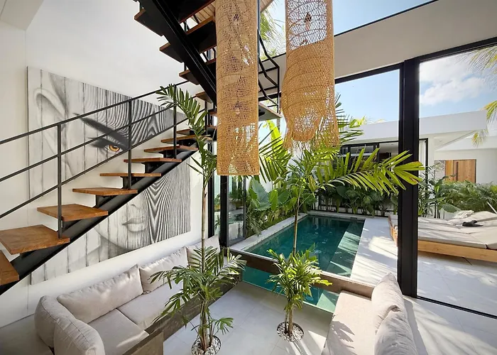 Baliwood - Luxury 3Br Villa - By The Beach
