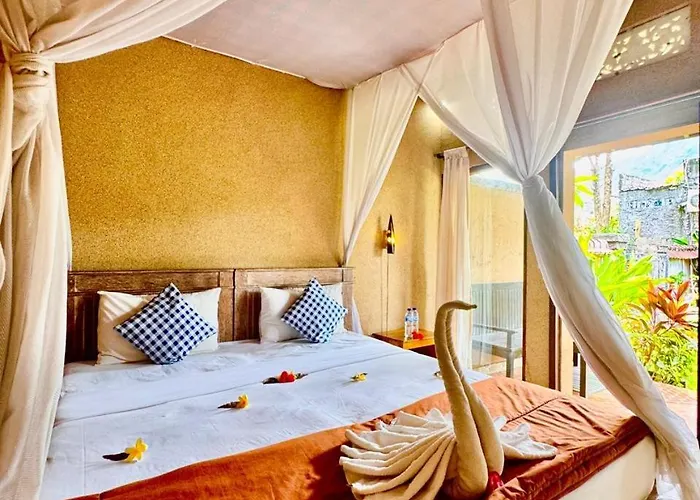 Sudi Guest House