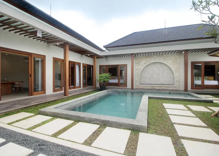 The Murdha Villa