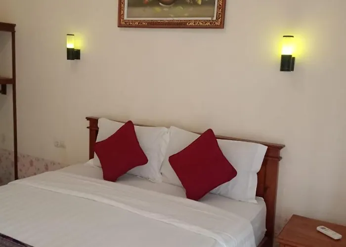 Yudhist Guest House