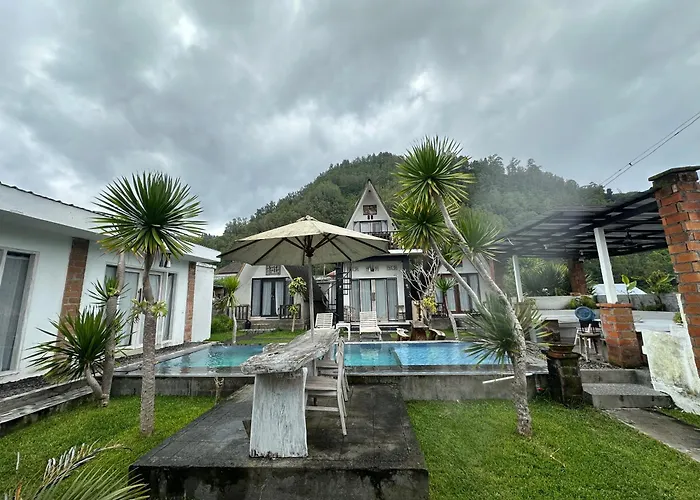 Batur Homestay And Lodge