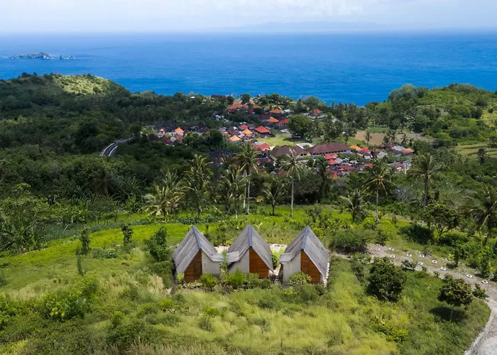 Janggur Baud Hill Nusa Penida